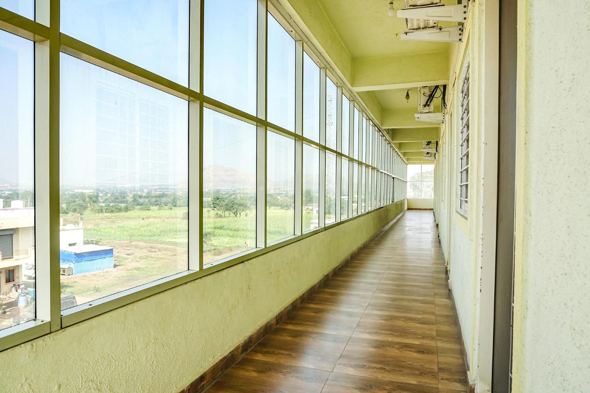 Fabexpress Vaishnav Inn Talegaon Dabhade Экстерьер фото