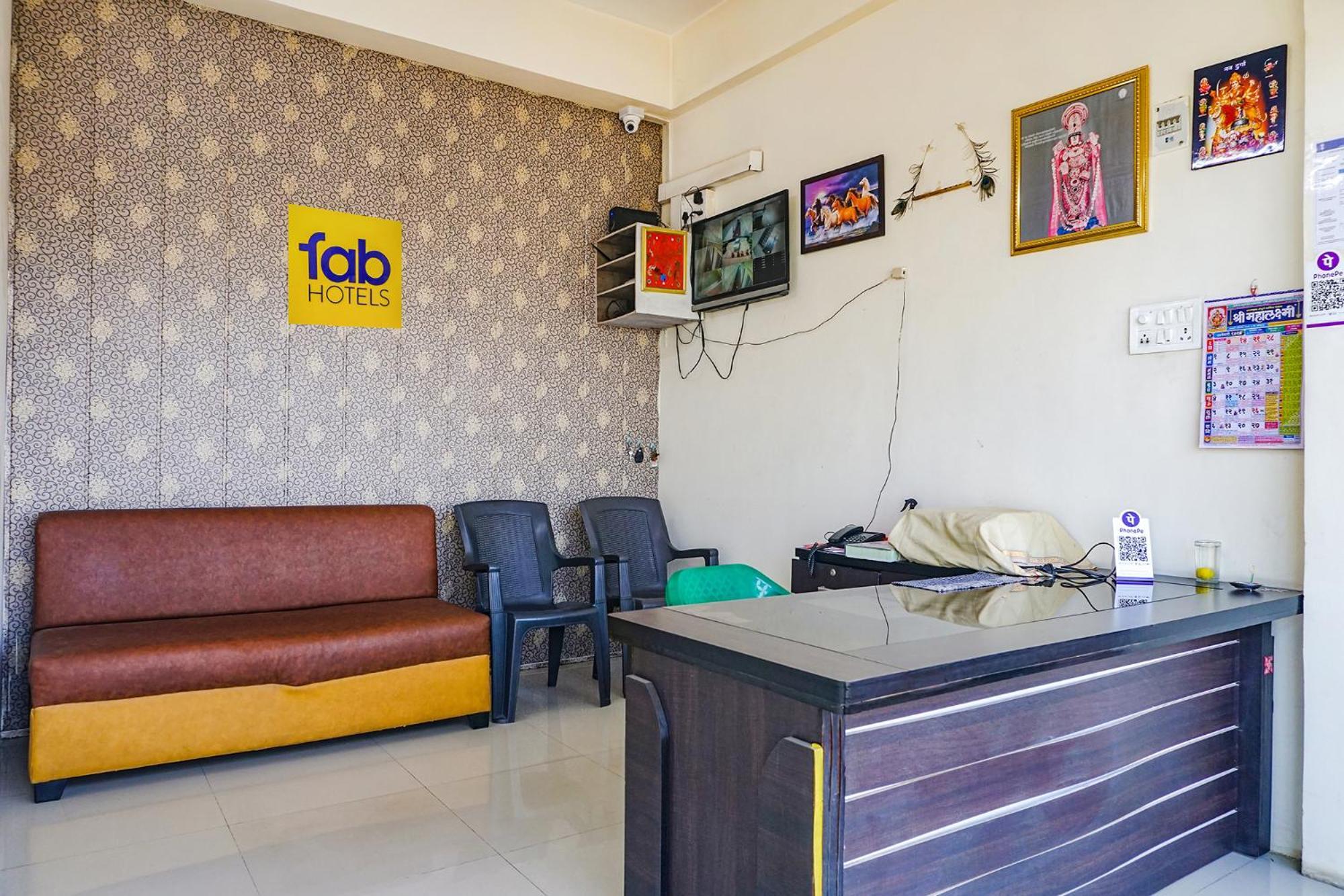 Fabexpress Vaishnav Inn Talegaon Dabhade Экстерьер фото